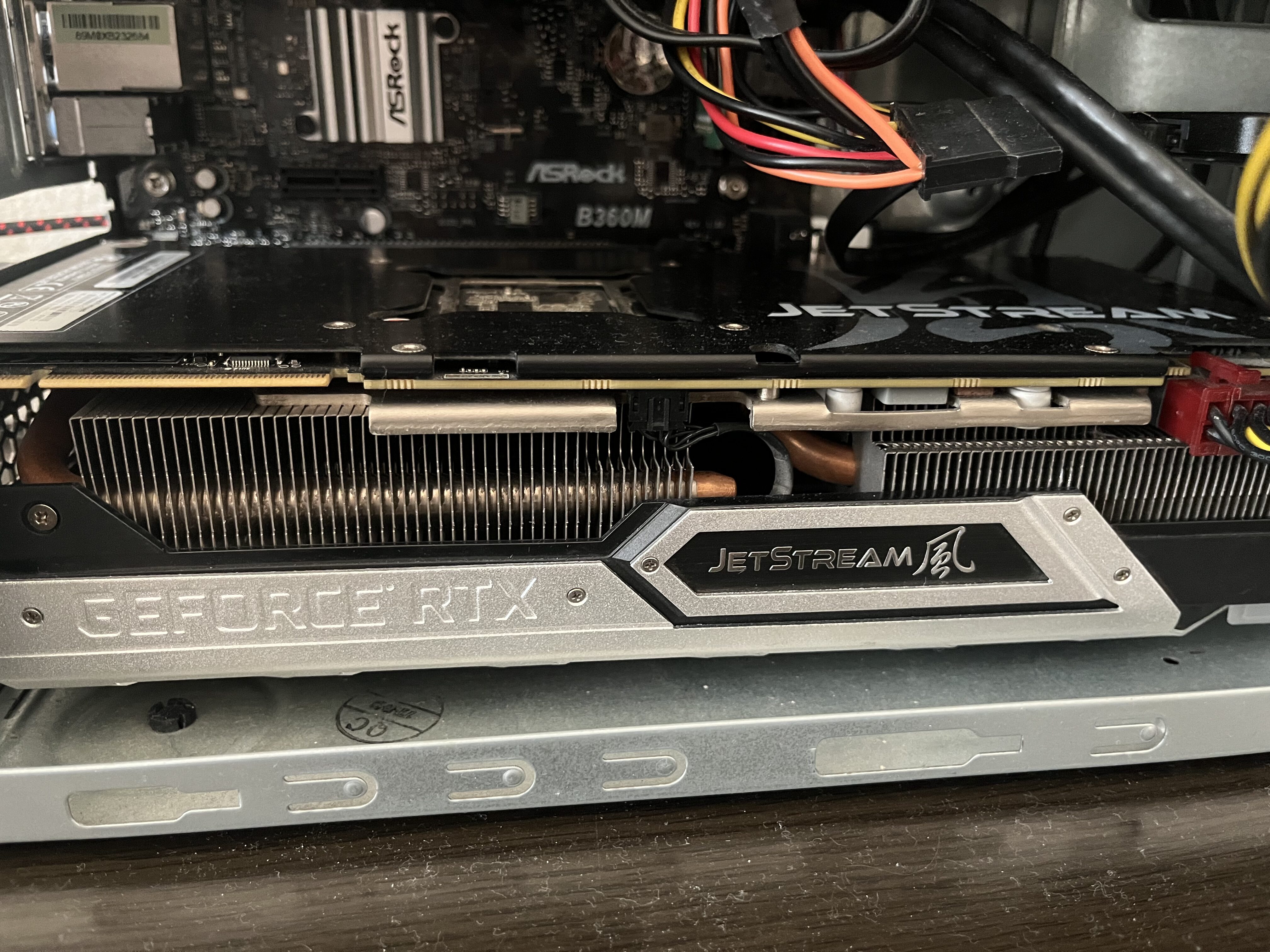 GPUのファン交換でパフォーマンス回復！DIYで冷却効率アップ【GeForce　RTX 2070 SUPER JS　ファン交換】